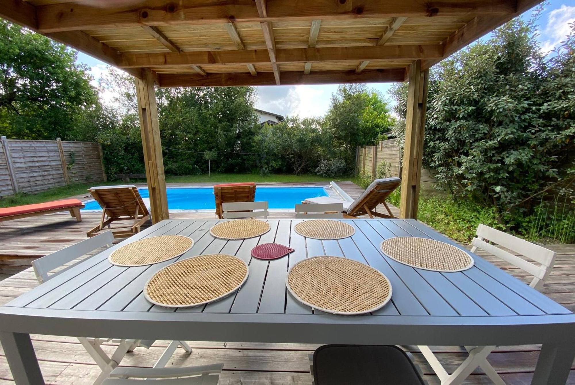 Maison Des Lauriers A Andernos Bagian luar foto